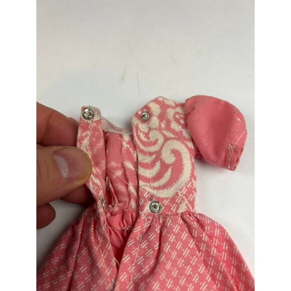 1960s Barbie clone pink lace day dress, puff sleeves, 2-snap back, vintage - Picture 4 of 4